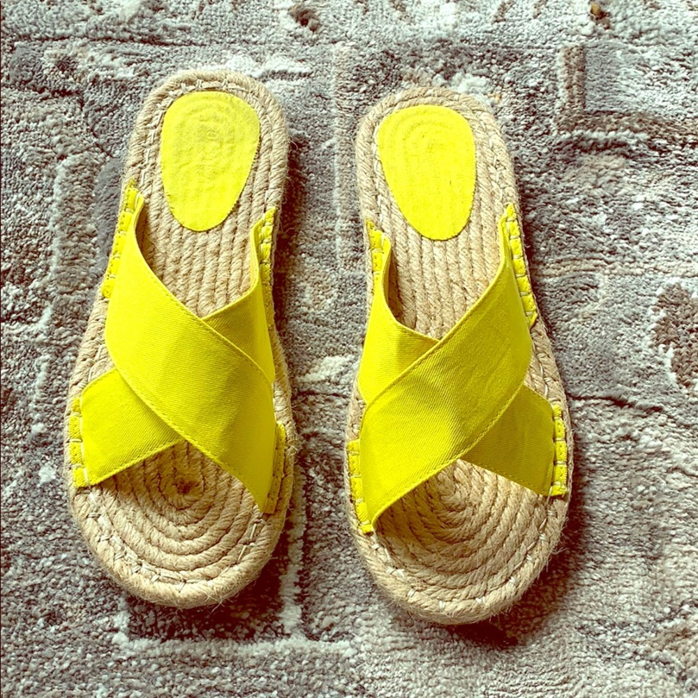 Forever21 sandal size7(37)